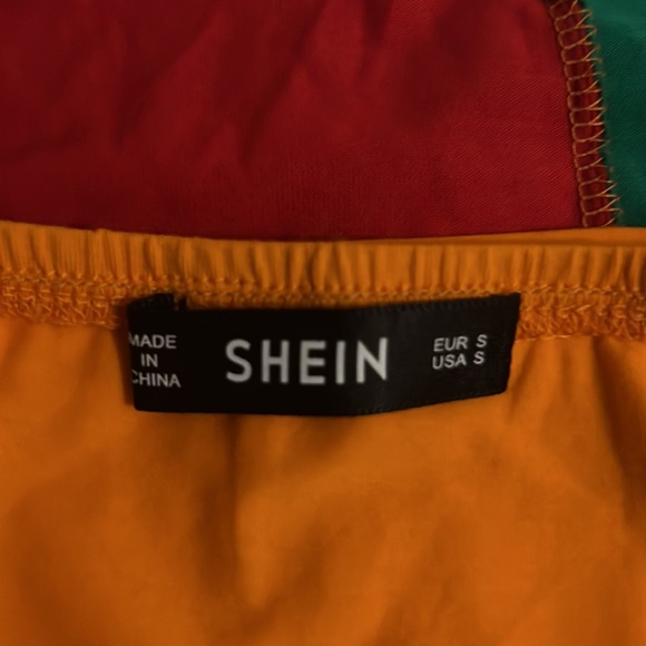 SHEIN crop top / size small - Picture 3 of 4